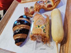 巧克力羊角面包-巴黎贝甜(五道口店)