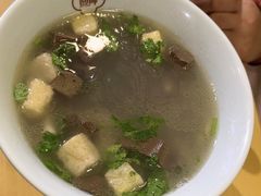 -回味鸭血粉丝汤(新城市广场店)