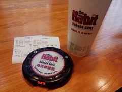 -The Habit Burger Grill 哈比特汉堡(复兴soho店)