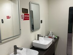 -若有设计师酒店(苏州火车站地铁站店)