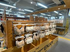 -杭州东升服装小商品市场