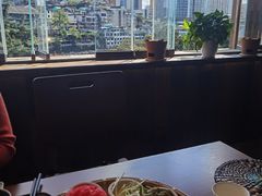 -包整·丝娃娃(一览甲秀楼风景店)