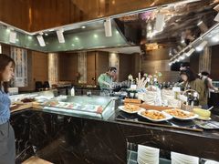 -月色西餐厅·海鲜刺身·烧烤(科学城保利郡雅酒店)