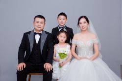 点击看大图 -苏菲雅婚纱摄影(环城南路店)
