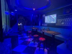 -UK派对KTV(日月广场店)