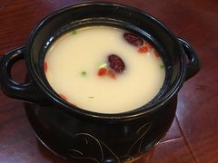 -红色根据地文化主题酒店(太湖街店)