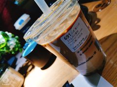 -瑞幸咖啡(凯德埃德蒙顿路店)