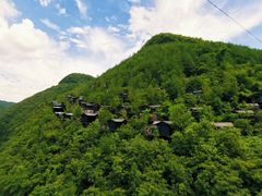 -蝶舞清江·恩施地心谷景区