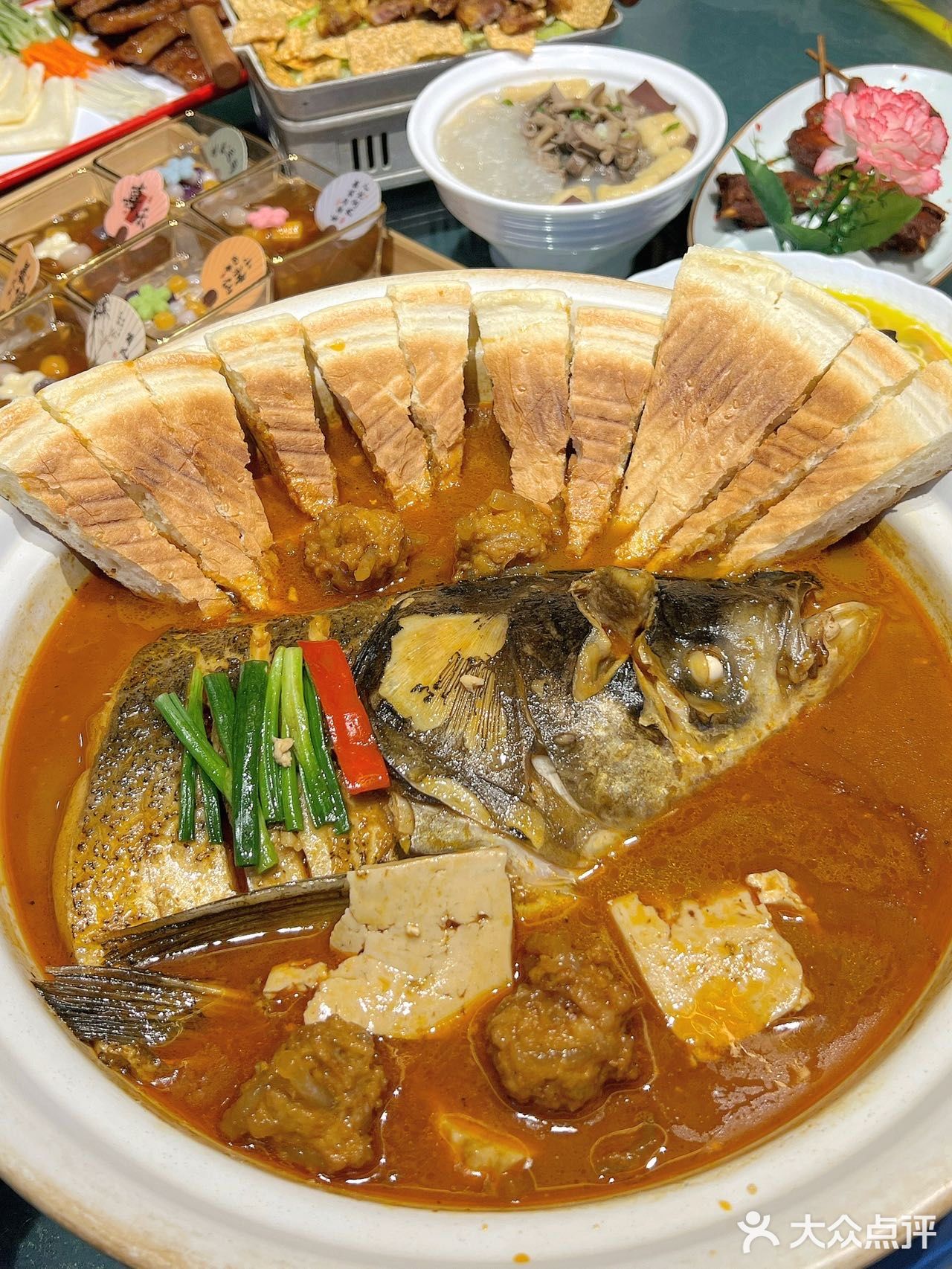 感谢南京土著带路！玄武湖畔30年老店。。