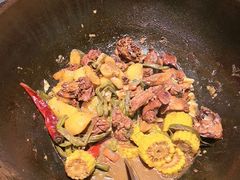 -万里闯关东铁锅炖菜馆(高新旗舰店)