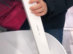 -荣耀授权专卖店(黄浦浙江中路店)