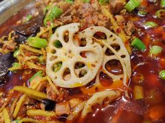 鲜锅兔-盐井记·自贡美蛙鲜锅兔(中和店)