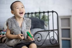 点击看大图 iphone_upload_pic-WPlus明星肖像亲子全家福摄影