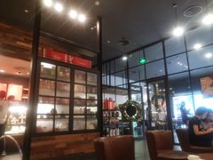 大堂-星巴克臻选(广州东山锦轩店)