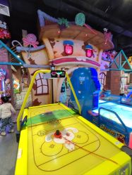 点击看大图 -卡通尼乐园(重庆南坪协信星光店)