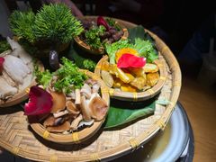 -菌彩云南野生菌火锅(万达广场店)