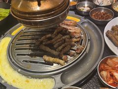 -GOGIYA·咕叽吖韩国传统烤肉店(东方新天地店)