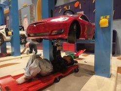 -奈尔宝家庭中心·亲子餐厅(鄞州万达店)