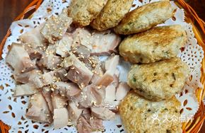 Steamed Pork with Fish Cake