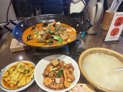 -富正毅三下锅·湘西韵味(天门山索道店)