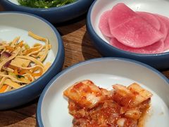 -明洞阿姨·韩式酱蟹烤肉·创意料理(三元桥店)