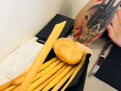 -塞拉瓦莱名品奥特莱斯