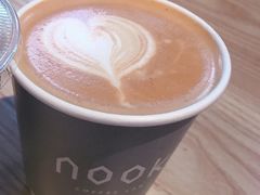 红茶拿铁-GOTLOT COFFEE&KITCHEN角落厨房NOOK店