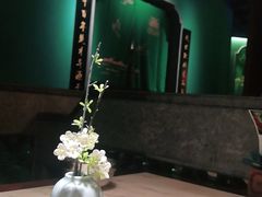 -佬麻雀·新湘菜(珠海金发购物中心店)