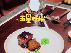 鲍鱼红烧肉-杭州西子湖四季酒店·金沙厅