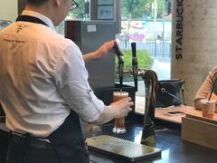 -星巴克臻选(湖滨道店)