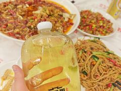 -堂瓦里·33年传统赣菜(第一街区店)