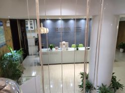 -比华利美容医院