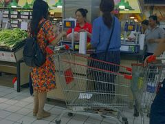 -大润发(花雨店)