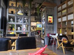 大堂-奇醜的猴子咖啡(财信广场店)