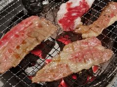-山川小町·极番烧肉(新地假日广场店)