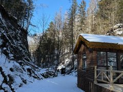 -峡谷浮石林景区