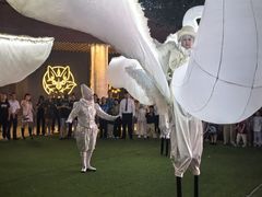 -瑞虹新天地月亮湾