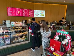 大堂-星巴克(深圳龙岗星河时代店)