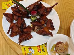 岭南脆皮鸽-德胜轩正宗顺德菜(宝安沙井会展中心店)