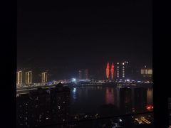 -闲隅江景艺术酒店(解放碑洪崖洞总店)