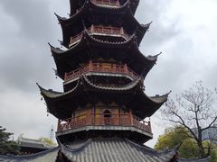 -龙华寺