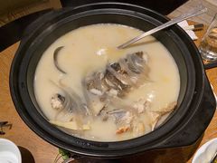 东湖海鲜鱼头煲-宁波柏悦酒店·钱湖渔港