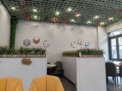 -李哥海鲜烧烤家常菜(孔雀城店)