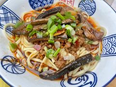 -杨伯英传统杂酱面