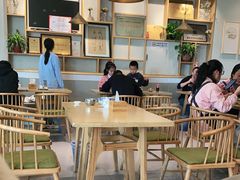 大堂-镇南锅盖面馆(解放路店)