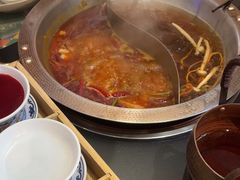 -廖掌柜·重庆鲜货火锅(上海首店)