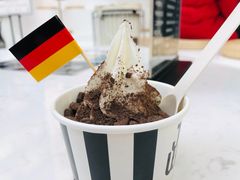加奥利奥碎-JW德国冻酸奶Frozen Yogurt(龙湖成都滨江天街店)