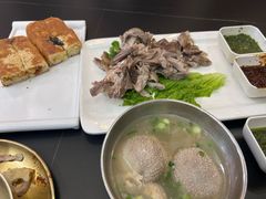 -诺敏塔拉奶茶-布里亚特包子-手把肉(锦都会店)