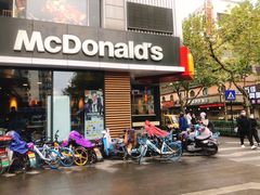 门面-麦当劳(新华路步步高店)