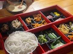 -勺子米线·云南传统小吃市集(四方街店)